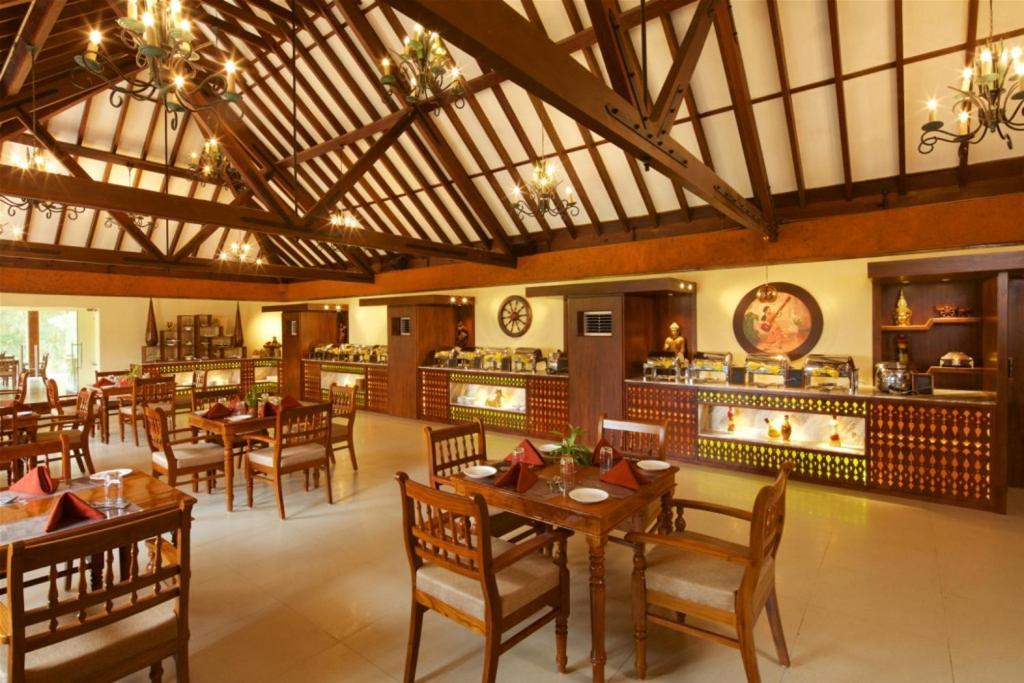 Poovar Island Resort Bagian luar foto