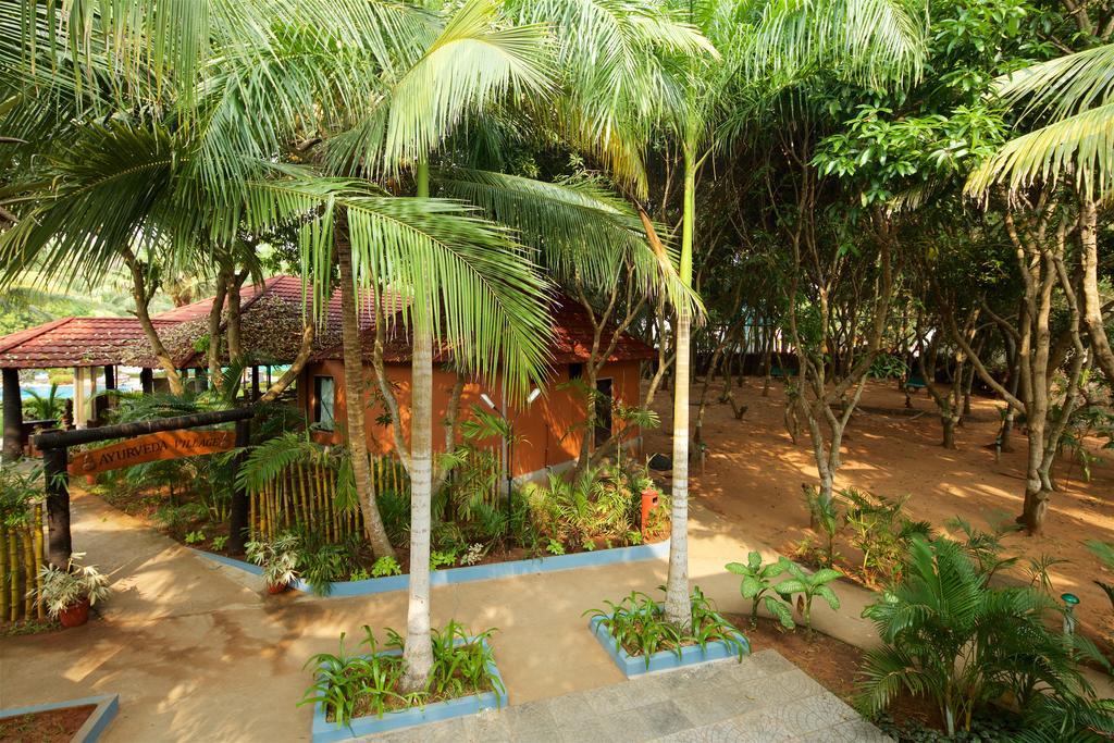 Poovar Island Resort Bagian luar foto