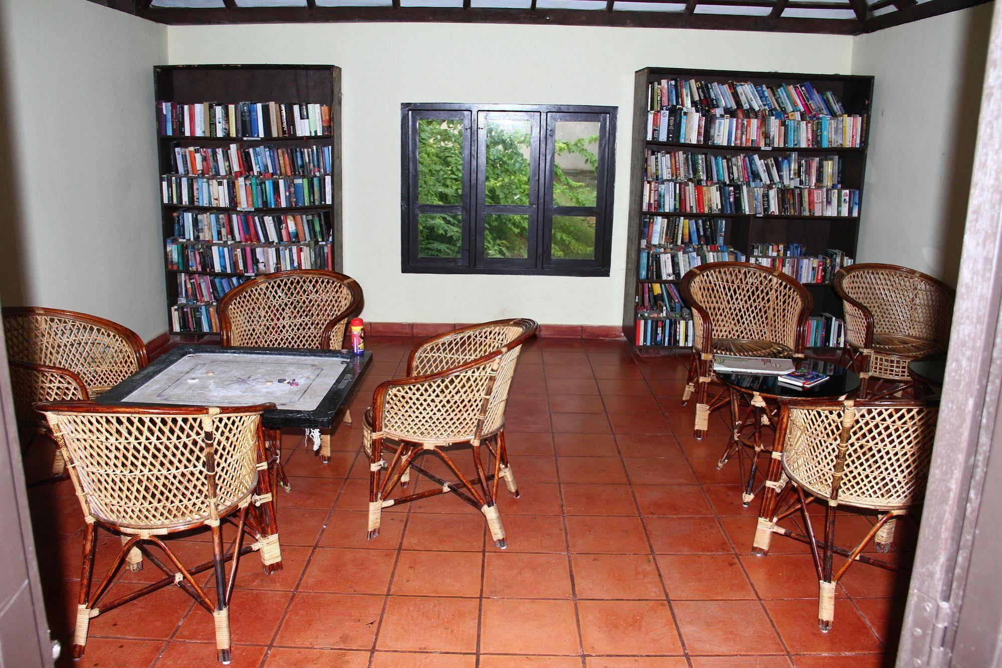Poovar Island Resort Bagian luar foto